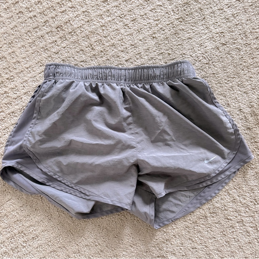 Nike Dri-fit Women's Gray Athletic Shorts size medium